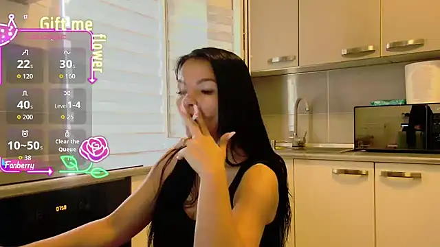 Snapshot of alisoncassie chatting on 09-18-25, 04:59 alisoncassie online show from 09-18-25, 04:59
