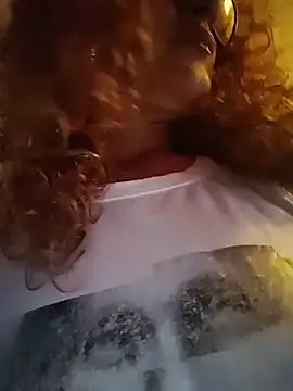 Snapshot of SelenaHouston chatting on 03-01-26, 02:11 SelenaHouston online show from 03-01-26, 02:11