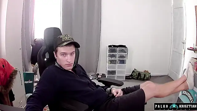 PKrisztian online show from 02-04-26, 05:08