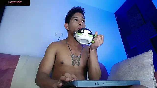 Palo santo online show from 07-04-26, 07:48