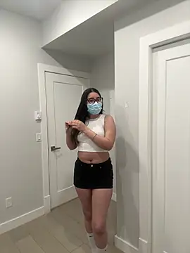 jAsMinE678 online show from 04-15-26, 06:12