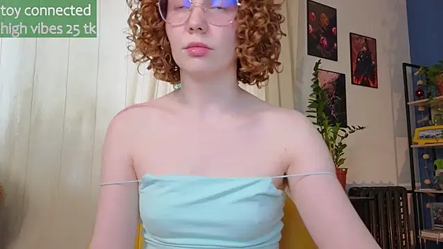 Snapshot of _lightmyfire chatting on 03-10-25, 09:56 lightmyfire online show from 03-10-25, 09:56