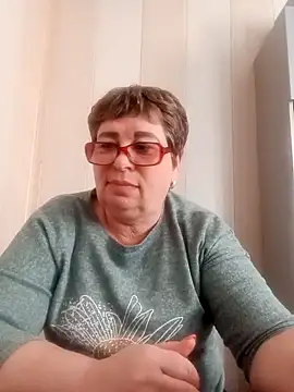 Snapshot of Lee_Nell chatting on 02-26-25, 04:08 Lee Nell online show from 02-26-25, 04:08