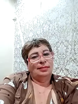 Snapshot of Lee_Nell chatting on 02-26-25, 12:41 Lee Nell online show from 02-26-25, 12:41
