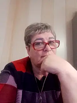 Snapshot of Lee_Nell chatting on 03-21-25, 04:06 Lee Nell online show from 03-21-25, 04:06