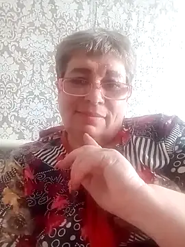 Snapshot of Lee_Nell chatting on 03-18-25, 08:17 Lee Nell online show from 03-18-25, 08:17