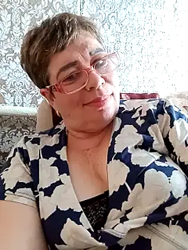 Snapshot of Lee_Nell chatting on 01-28-25, 08:47 Lee Nell online show from 01-28-25, 08:47