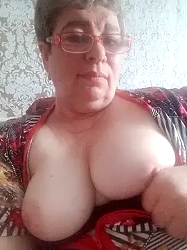 Snapshot of Lee_Nell chatting on 03-17-25, 12:04 Lee Nell online show from 03-17-25, 12:04