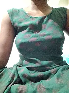 rituporna2004 online show from 01-15-26, 02:48