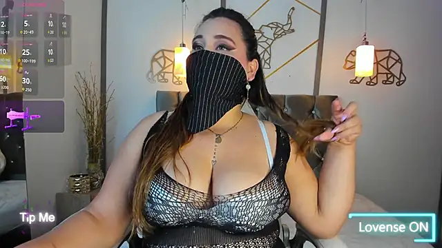 SalmaZaman online show from 10-08-25, 04:03