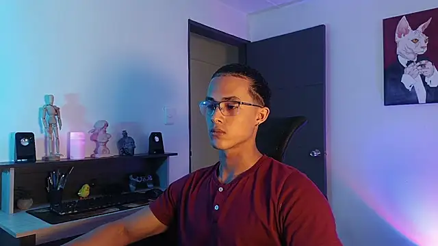 alejo x3 online show from 10-08-25, 09:04