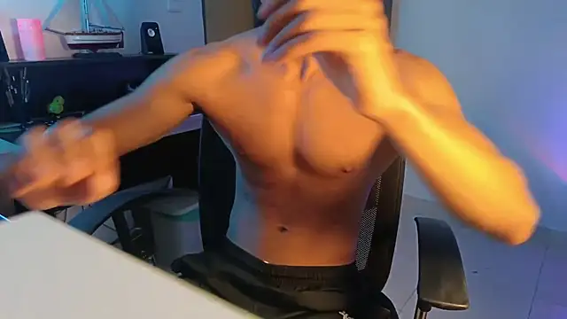 alejo x3 online show from 11-11-25, 01:44