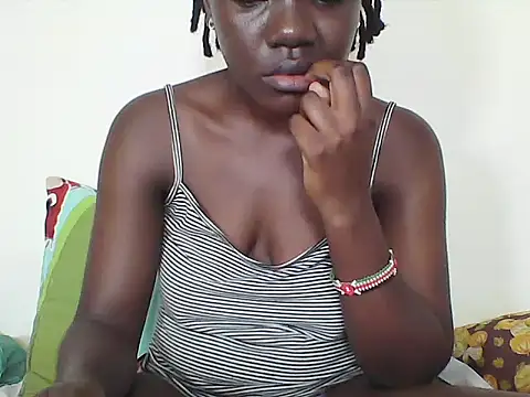 Snapshot of Ebony_Sweetcandy chatting on 06-19-26, 07:14 Ebony Sweetcandy online show from 06-19-26, 07:14