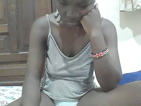 Ebony Sweetcandy online show from 03-25-26, 06:51