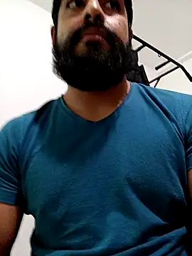 Snapshot of HombreS3n chatting on 12-30-24, 10:34 HombreS3n online show from 12-30-24, 10:34