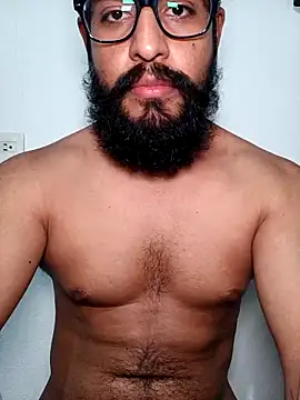 Snapshot of HombreS3n chatting on 02-18-25, 04:48 HombreS3n online show from 02-18-25, 04:48