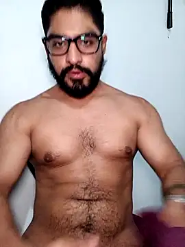Snapshot of HombreS3n chatting on 10-21-25, 02:00 HombreS3n online show from 10-21-25, 02:00