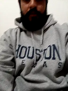 Snapshot of HombreS3n chatting on 01-11-25, 03:23 HombreS3n online show from 01-11-25, 03:23