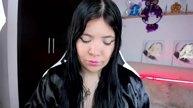 Snapshot of AilynRed chatting on 09-20-25, 10:26 AilynRed online show from 09-20-25, 10:26