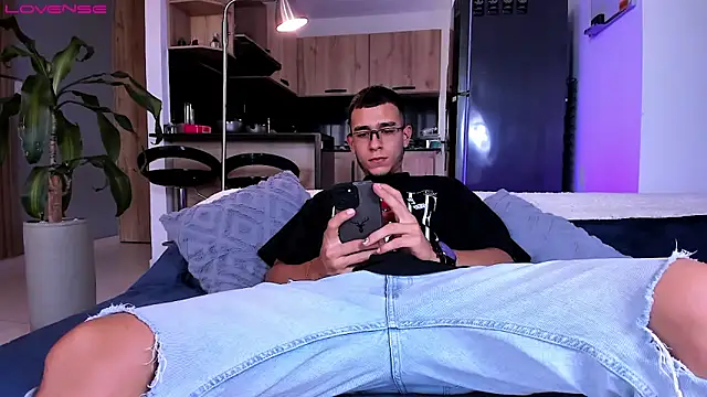 SymonPrince online show from 09-28-25, 08:27