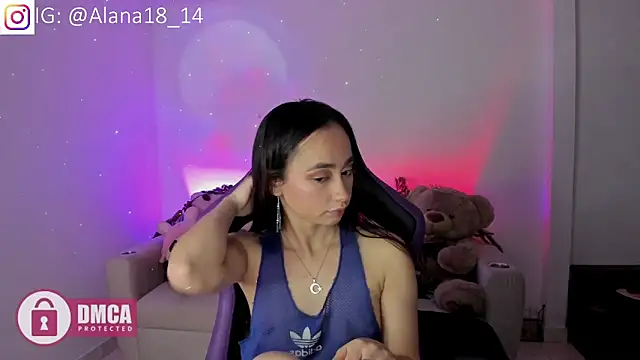 Alana Pherson online show from 11-22-25, 03:27