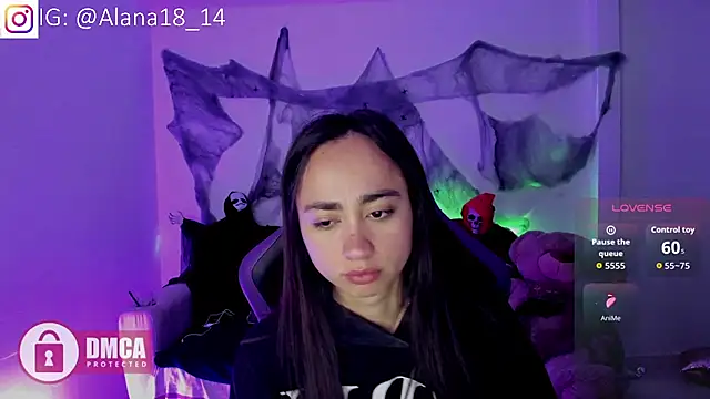 Alana Pherson online show from 10-29-25, 07:40