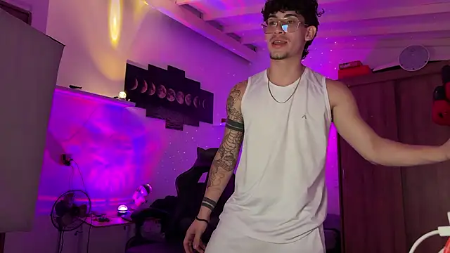 Kisan Smith online show from 03-19-26, 05:51