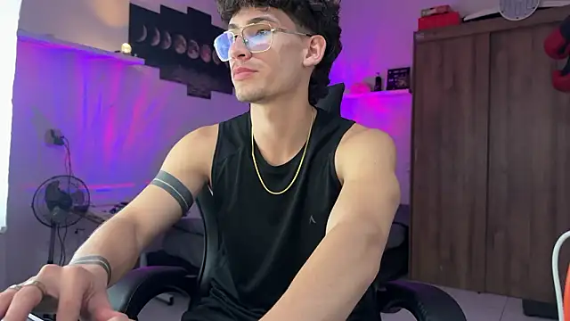 Kisan Smith online show from 03-07-26, 01:56