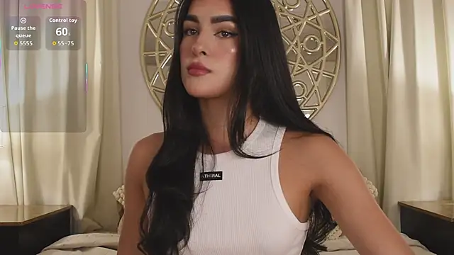 Snapshot of Antonellaparis_ chatting on 10-20-25, 02:24 Antonellaparis online show from 10-20-25, 02:24