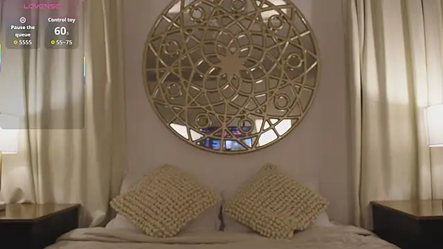 Snapshot of Antonellaparis_ chatting on 11-07-25, 02:38 Antonellaparis online show from 11-07-25, 02:38