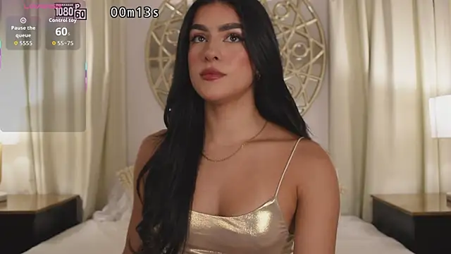 Snapshot of Antonellaparis_ chatting on 10-13-25, 02:46 Antonellaparis online show from 10-13-25, 02:46