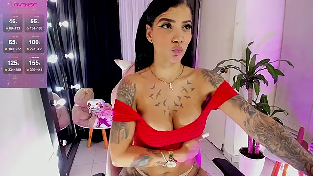 EmmaRusellx online show from 11-02-25, 09:53