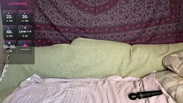 GlitterKitty108 online show from 01-09-26, 02:57