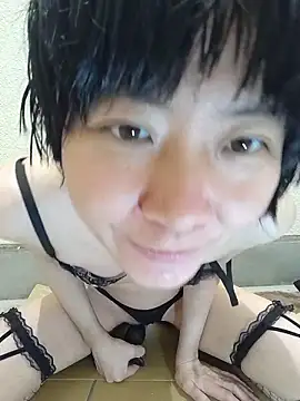 muuna9999 online show from 05-08-26, 10:52
