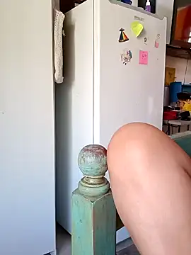 Snapshot of ConeNella chatting on 01-03-25, 05:10 ConeNella online show from 01-03-25, 05:10