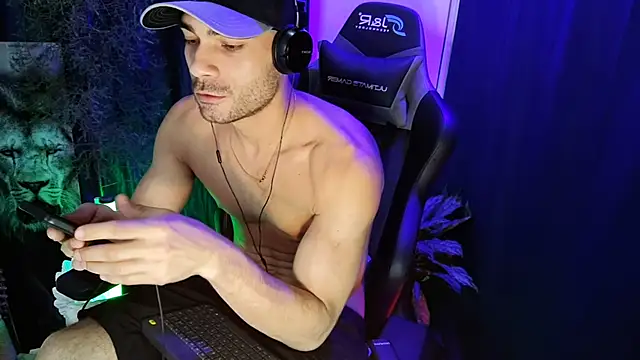 sexyboycolombi4 online show from 03-14-25, 03:15