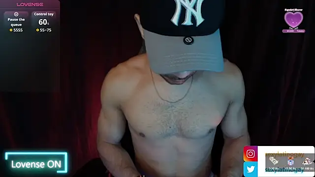 sexyboycolombi4 online show from 01-16-26, 08:29