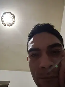 sexyboycolombi4 online show from 10-17-25, 11:50