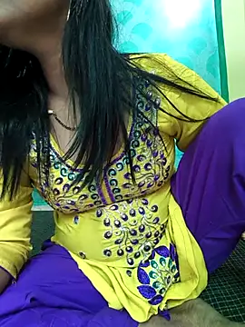 Snapshot of IslamicPimento chatting on 03-10-25, 04:28 IslamicPimento online show from 03-10-25, 04:28