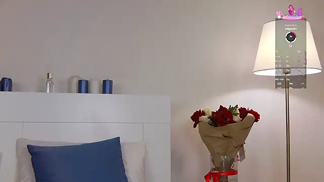 MilaDemies online show from 11-21-25, 04:22