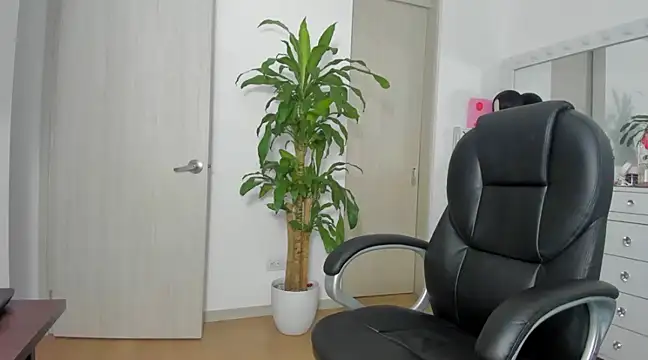 charlotte tiller online show from 01-18-25, 08:40