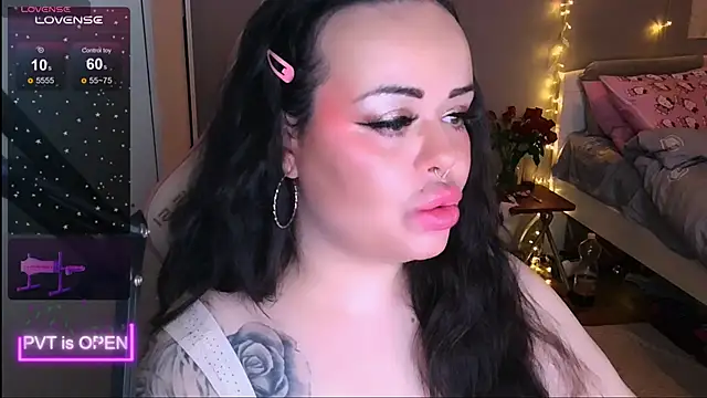 Snapshot of og_maddison chatting on 01-18-26, 06:22 og maddison online show from 01-18-26, 06:22