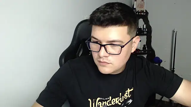 Snapshot of Plug_Control chatting on 02-28-26, 09:14 Plug Control online show from 02-28-26, 09:14