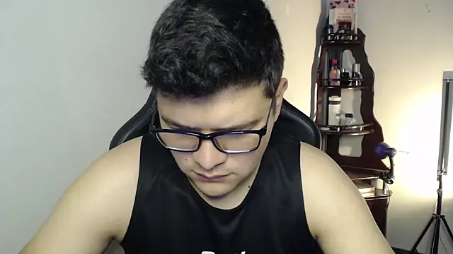 Snapshot of Plug_Control chatting on 02-21-26, 05:15 Plug Control online show from 02-21-26, 05:15