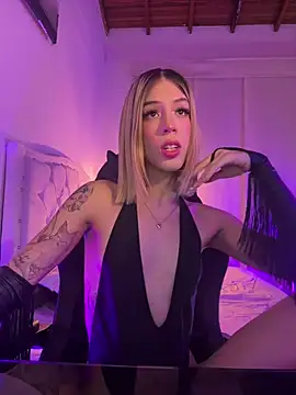 Courtney gonet online show from 03-22-25, 03:09