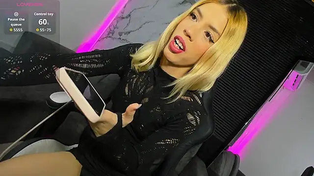 Courtney gonet online show from 02-07-26, 12:57