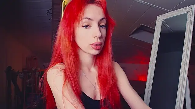 Snapshot of Meowroslava chatting on 05-18-26, 11:15 Meowroslava online show from 05-18-26, 11:15