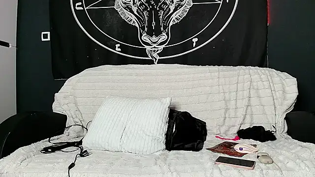 Meowroslava online show from 11-17-25, 10:30