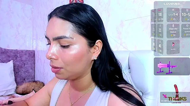 Snapshot of evelinn_belen chatting on 02-11-26, 12:16 evelinn belen online show from 02-11-26, 12:16