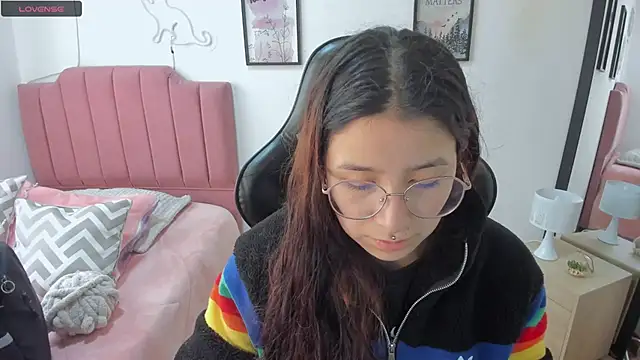 Amy joones online show from 12-03-25, 12:59